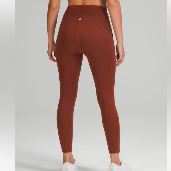 Lululemon power thru high rise crop leggings with pockets - Picture 2 of 3